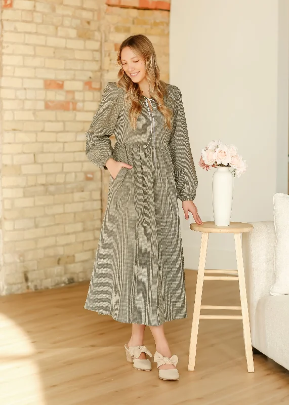 Long Sleeve Gingham Tie Detail Maxi Dress